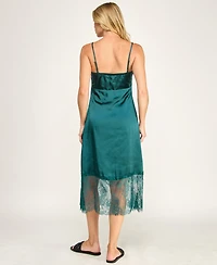 Row A Juniors' Sleeveless Midi Dress