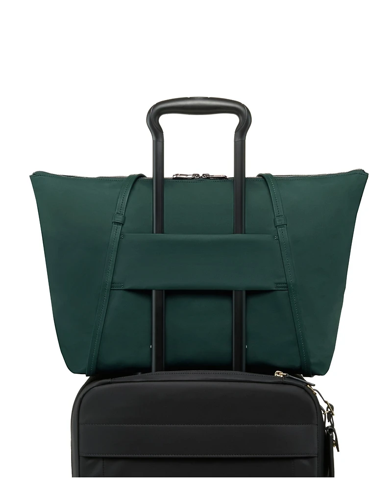 Tumi Voyageur Q Tote