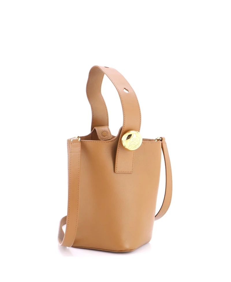 Pre-Owned Loewe Pebble Bucket Bag Leather