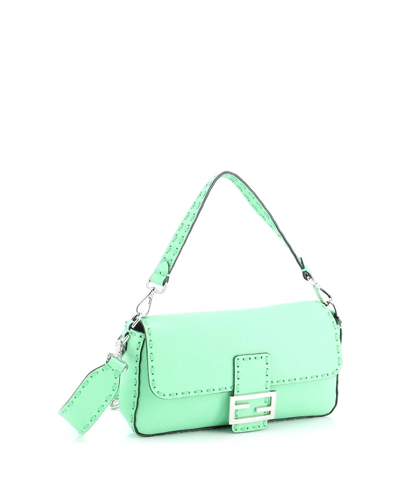 Pre-Owned Fendi Medium Selleria Baguette Nm Bag Leather