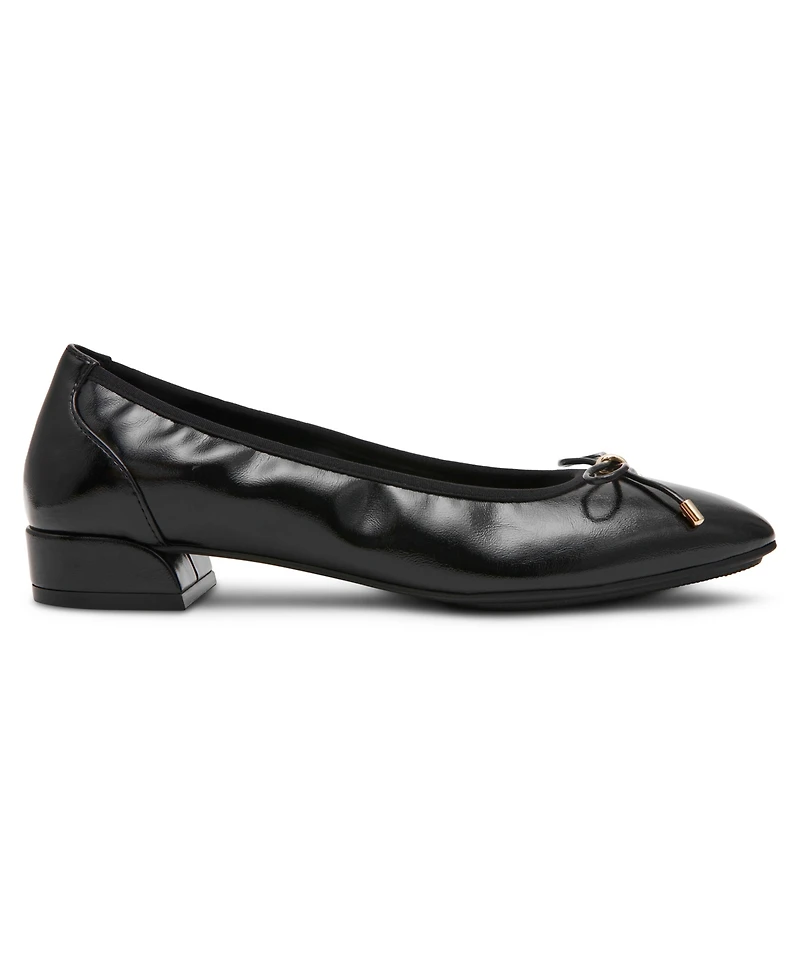 Anne Klein Women's Divine Slip-On Dress Pumps
