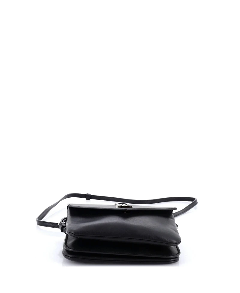 Pre-Owned Saint Laurent Classic Monogram Tri-Pocket Crossbody Bag Leather