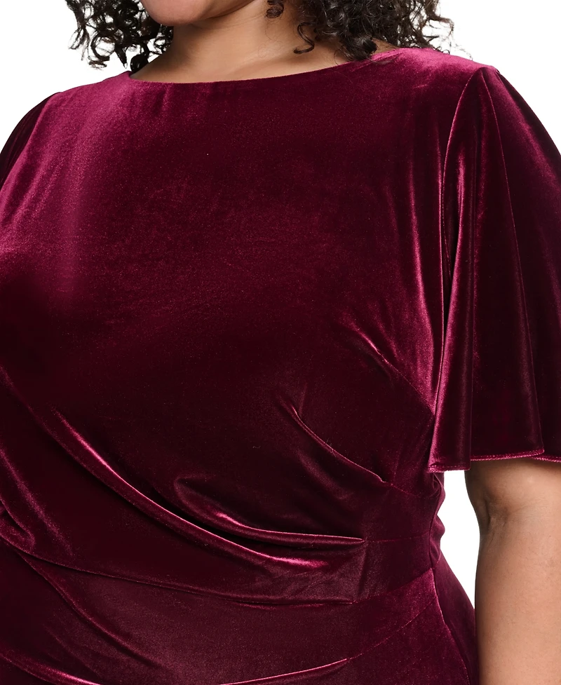 Jessica Howard Plus Short-Sleeve Boat Neck Dress