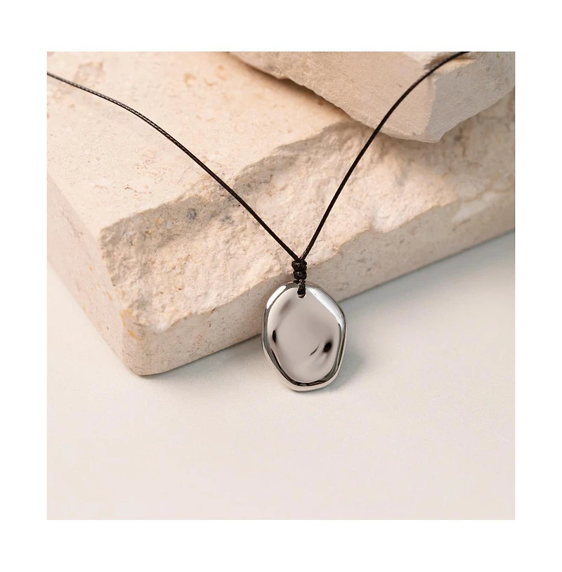 Mantra Women's Touchstone Necklace