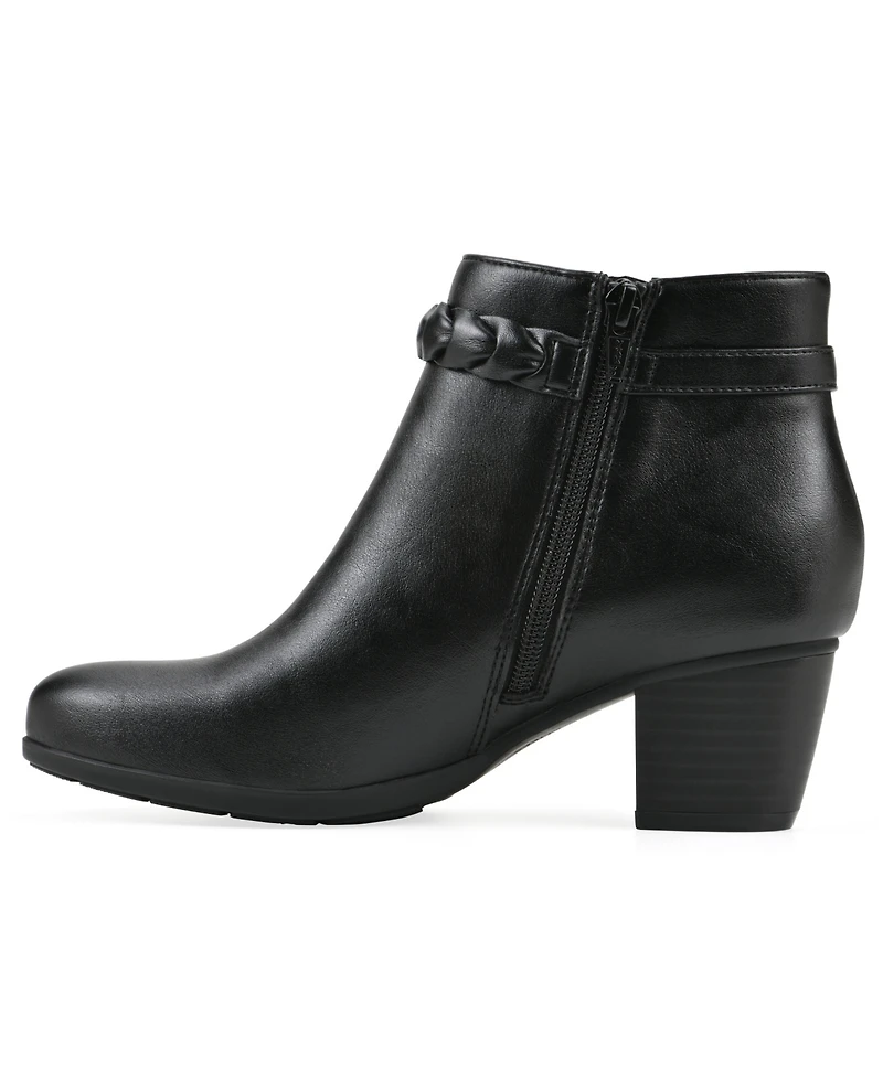 Cliffs by White Mountain Women's Anslie Ankle Booties