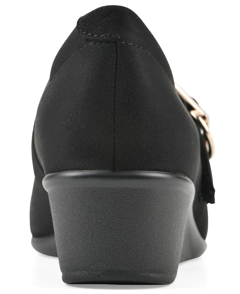Cliffs by White Mountain Women's Bolford Wedge Pumps