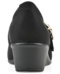 Cliffs by White Mountain Women's Bolford Wedge Pumps