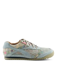 L'Artiste Women's Wavehello Fashion Sneaker with Cushioned Insole