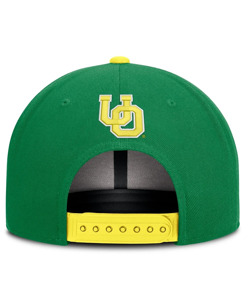 Nike Men's Green Oregon Ducks Legacy Snapback Hat