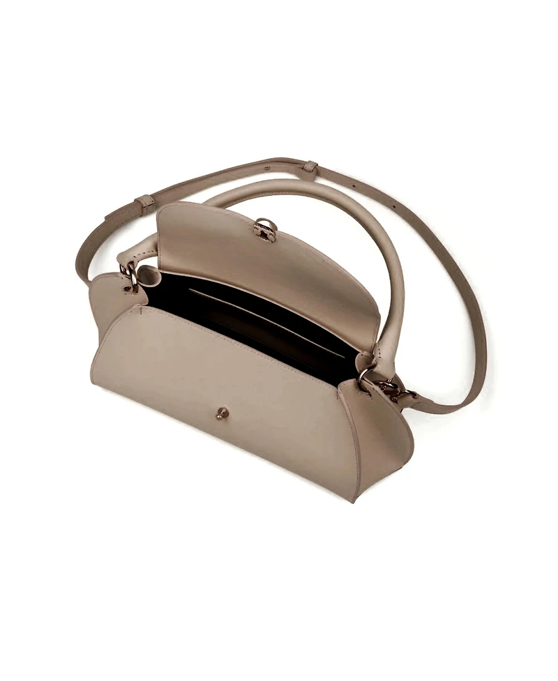 Noirgaze Scallop Calf Leather Bag
