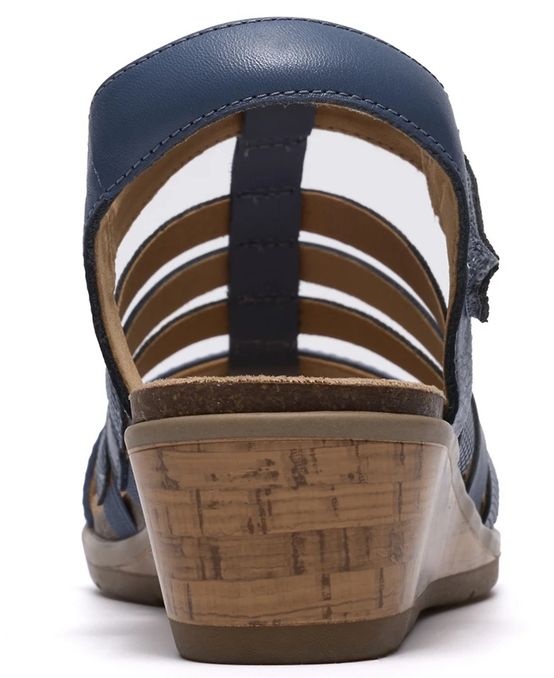 Clarks Women's Kacha Step Wedge Sandals