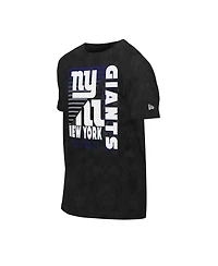 New Era Men's Black York Giants Enzyme Washed Oversized T-Shirt