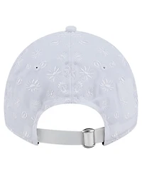 New Era Women's White Las Vegas Raiders Floral 9TWENTY Adjustable Hat