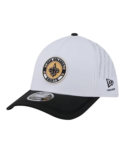New Era Men's White/Black Orleans Saints Patch 39THIRTY A-Frame M-Crown Perforated Flex Hat