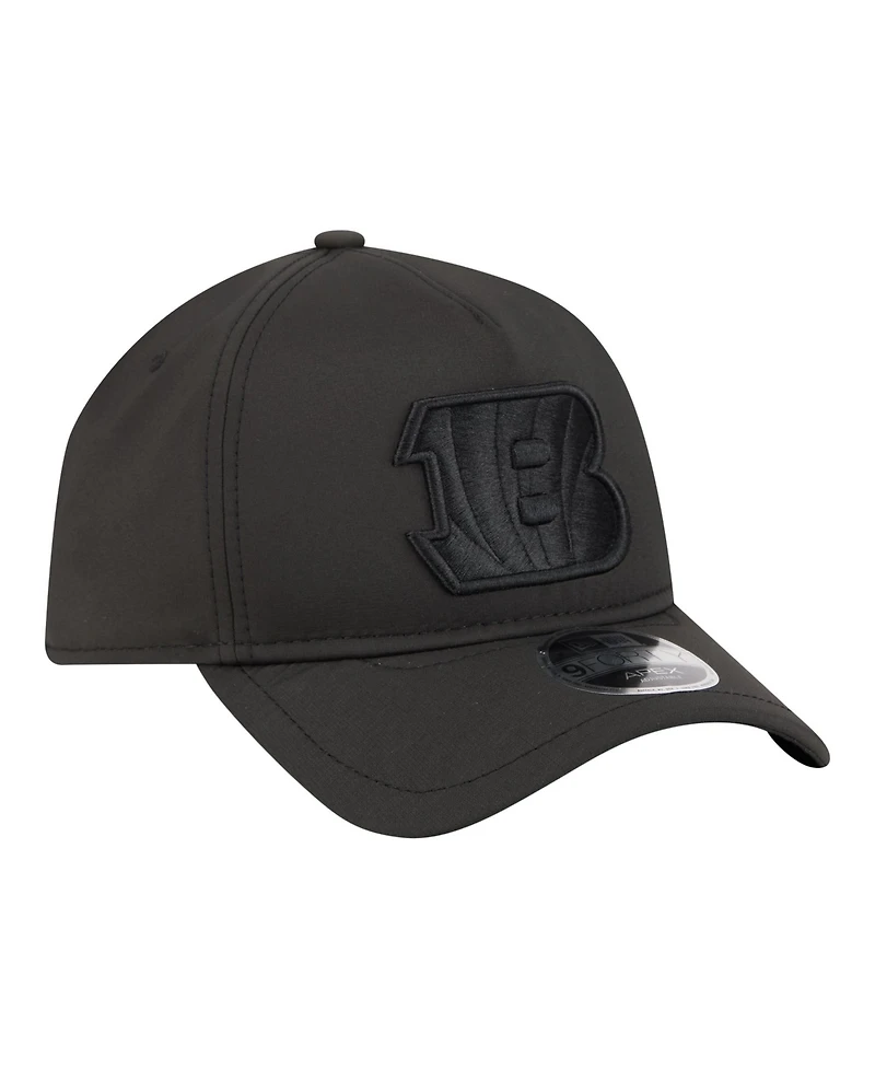 New Era Men's Black Cincinnati Bengals Apex 9FORTY Adjustable Hat