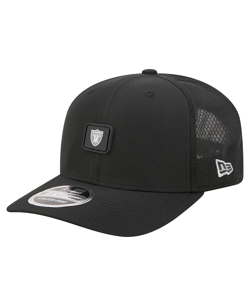 New Era Men's Black Las Vegas Raiders Micro Badge 9SEVENTY Adjustable Hat