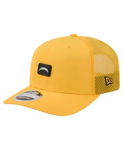 New Era Men's Gold Los Angeles Chargers Micro Badge 9SEVENTY Adjustable Hat