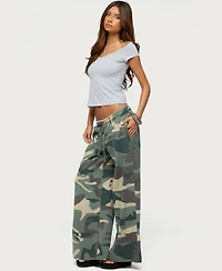 Edikted Women's Calie Off-Shoulder Cropped T-Shirt