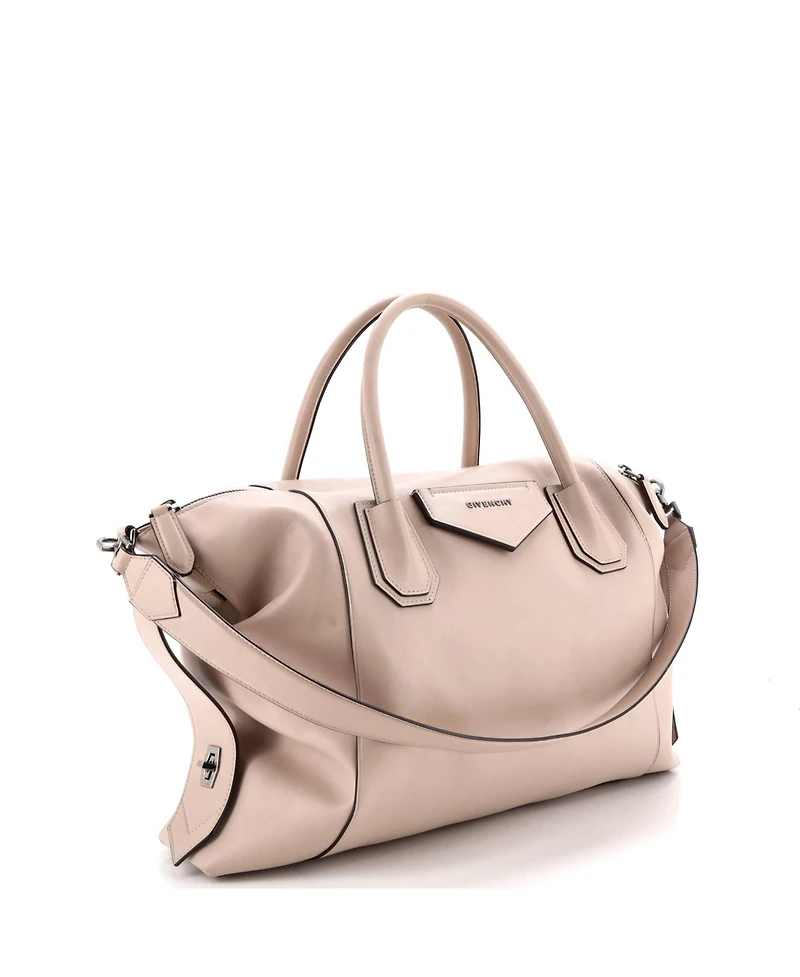 Pre-Owned Givenchy Medium Antigona Soft Bag Leather