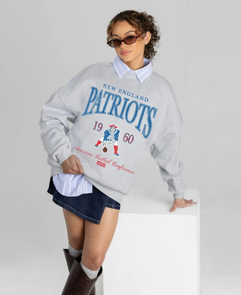 Gameday Couture Women's New England Patriots Instant Classic Oversized Dropped-Shoulder Pullover Sweatshirt