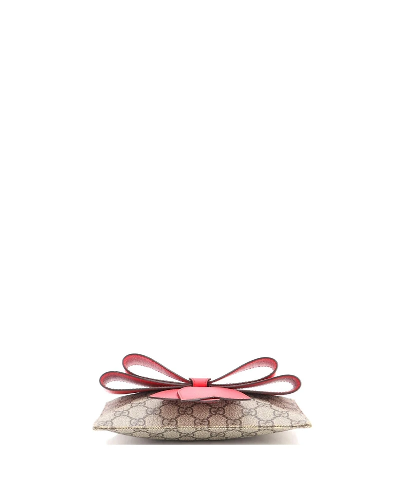 Pre-Owned Gucci Children's Bow Wristlet Clutch Gg Coated Canvas with Leather