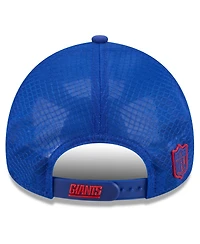 New Era Men's Royal New York Giants 2026 Sideline Apex 9FORTY Adjustable Trucker Hat