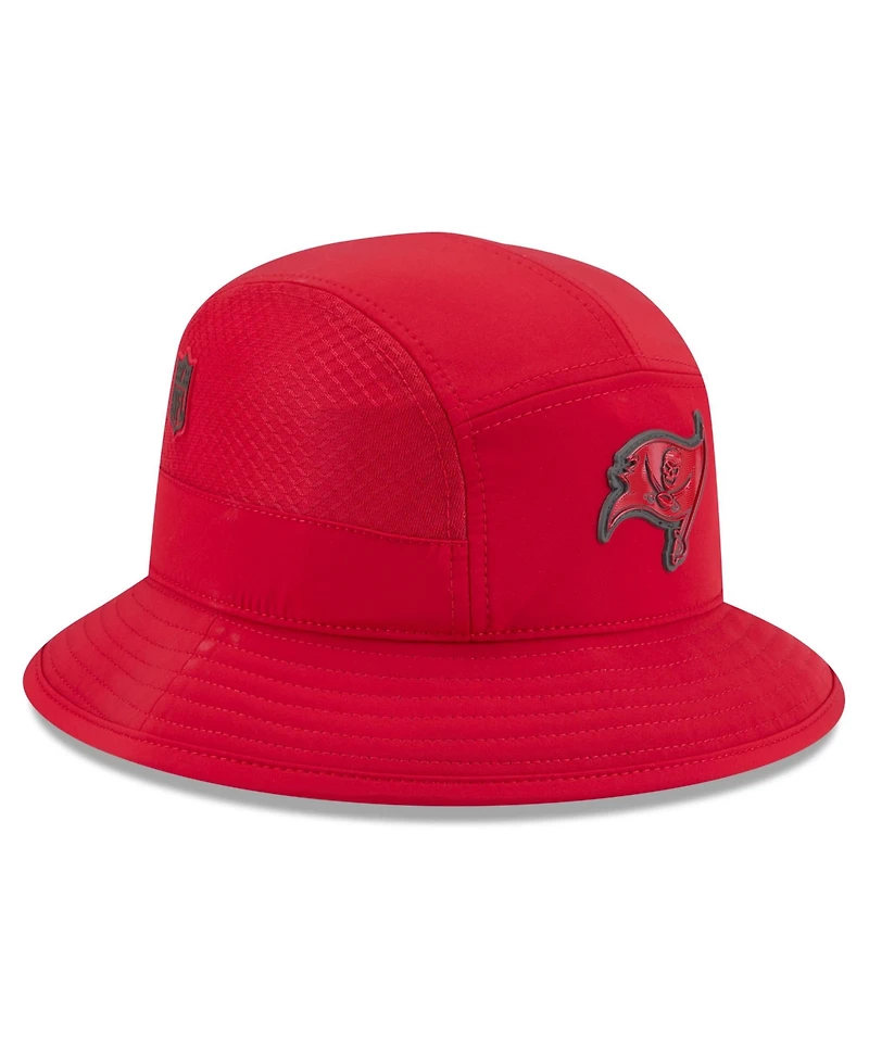 New Era Men's Red Tampa Bay Buccaneers 2026 Sideline Bucket Hat
