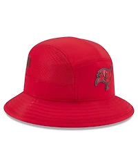 New Era Men's Red Tampa Bay Buccaneers 2026 Sideline Bucket Hat