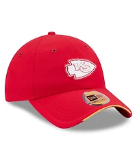 New Era Men's Red Kansas City Chiefs 2026 Sideline Casual Classic Adjustable Hat