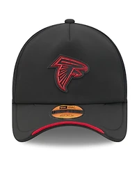 New Era Men's Black Atlanta Falcons 2026 Sideline Apex 9FORTY Adjustable Trucker Hat
