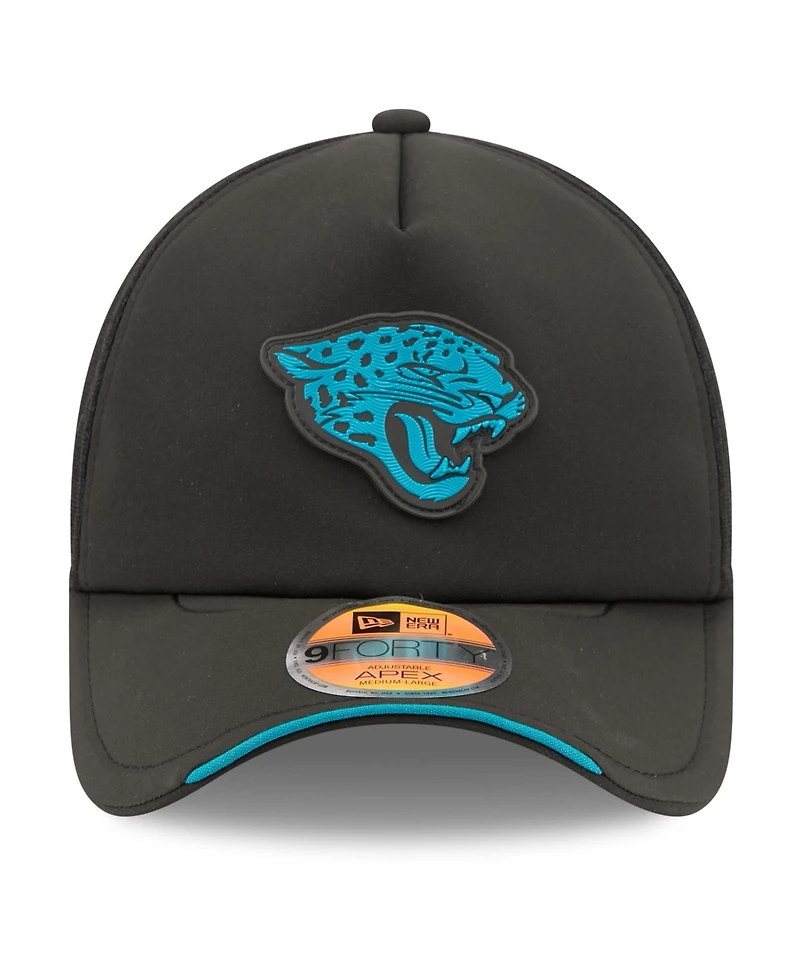 New Era Men's Black Jacksonville Jaguars 2026 Sideline Apex 9FORTY Adjustable Trucker Hat
