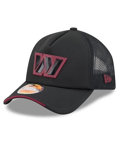 New Era Men's Black Washington Commanders 2026 Sideline Apex 9FORTY Adjustable Trucker Hat