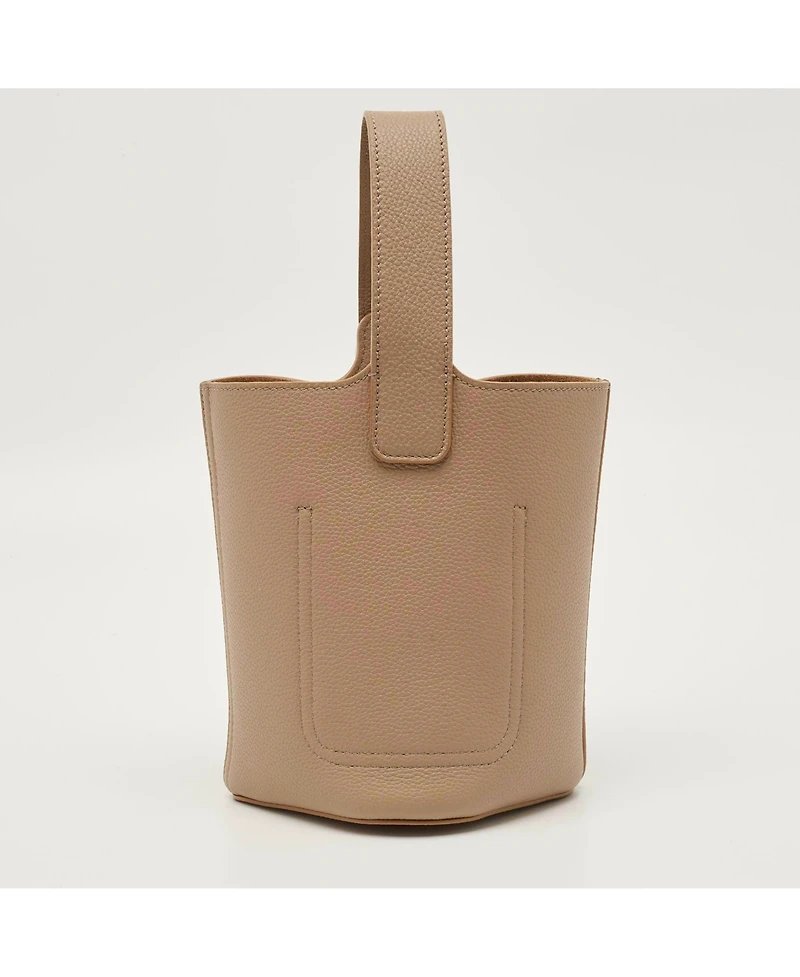 Pre-Owned Loewe Women's Pebble Mini Leather Bucket Bag