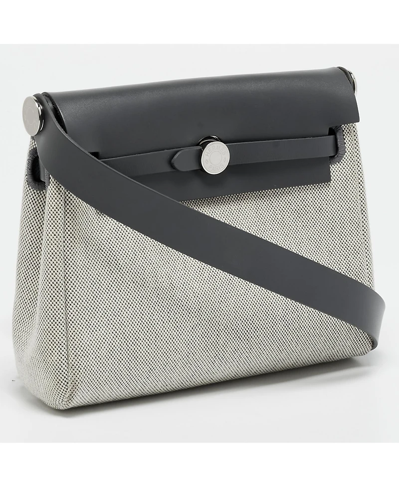 Pre-Owned HERMES women's Kelly Moove Swift Leather Crossbody Bag