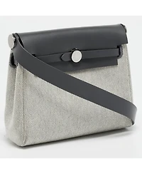 Pre-Owned HERMES women's Kelly Moove Swift Leather Crossbody Bag