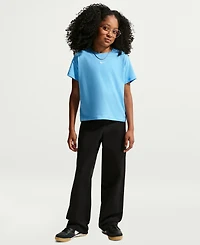 Nike Big Girls Sportswear Essential Cotton Swoosh Logo T-Shirt