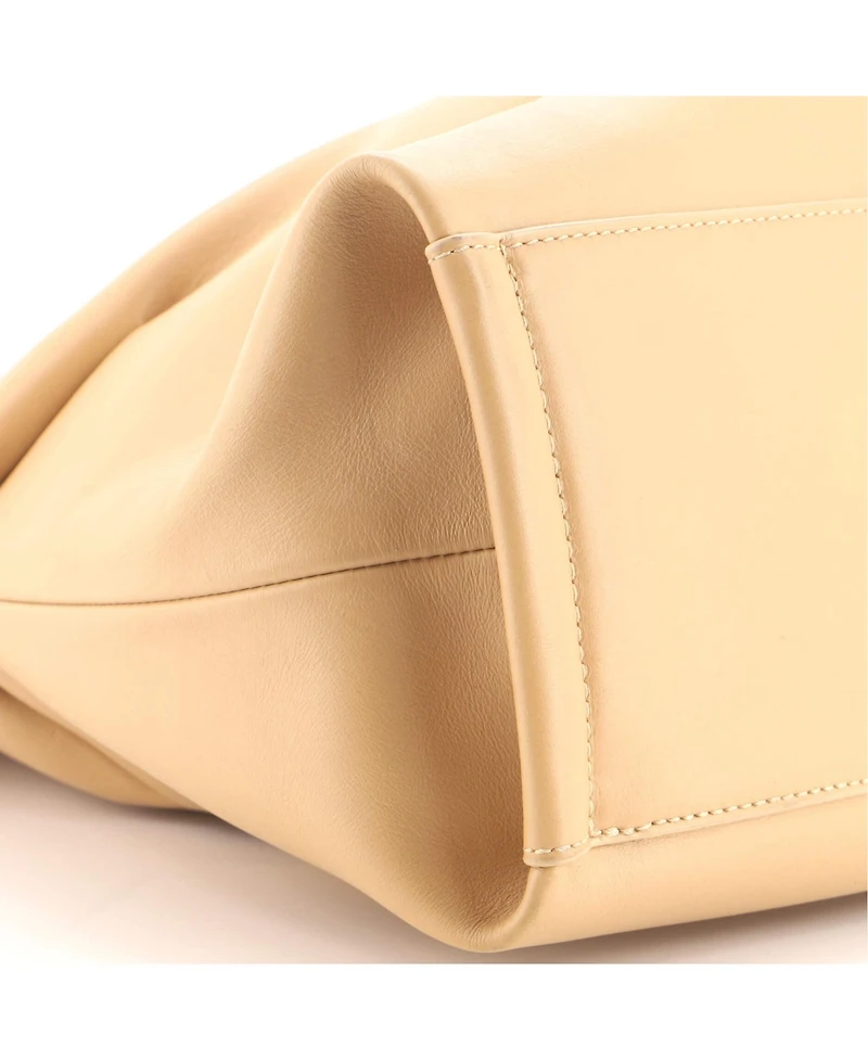 Pre-Owned Chloe East West Judy Tote Leather