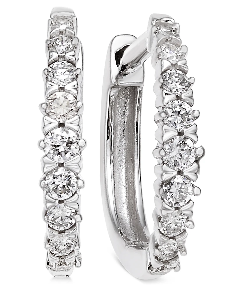 Diamond Hoop Earrings (1/4 ct. t.w.) in 14k White Gold