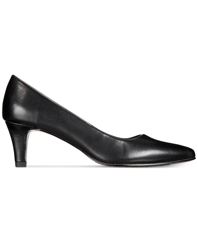 Easy Street Pointe Pumps