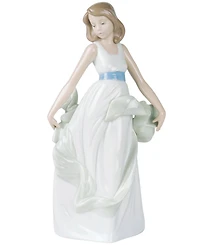 Nao by Lladro Walking on Air Collectible Figurine