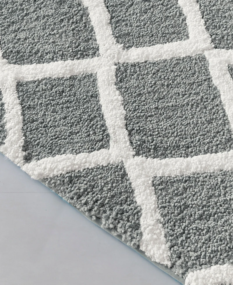 Madison Park Bittman Tufted Reversible Microfiber Bath Rug, 21" x 34"