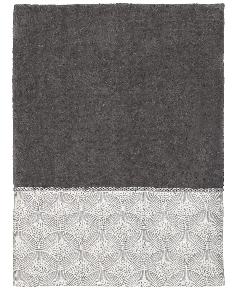 Avanti Deco Shells Bordered Cotton Bath Towel, 27" x 50"