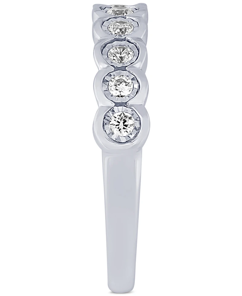 Diamond Scalloped Band (1/5 ct. t.w.) in 10k White Gold