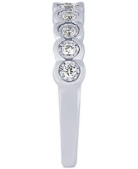 Diamond Scalloped Band (1/5 ct. t.w.) in 10k White Gold