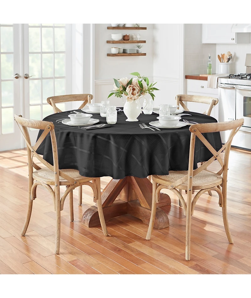 Elrene Elegance Plaid Tablecloth 90" Round