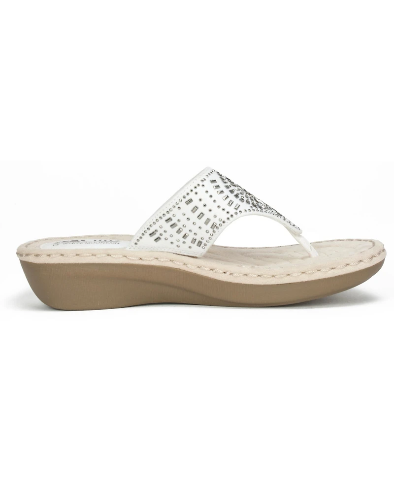 Cliffs by White Mountain Cienna Comfort Thong Sandals
