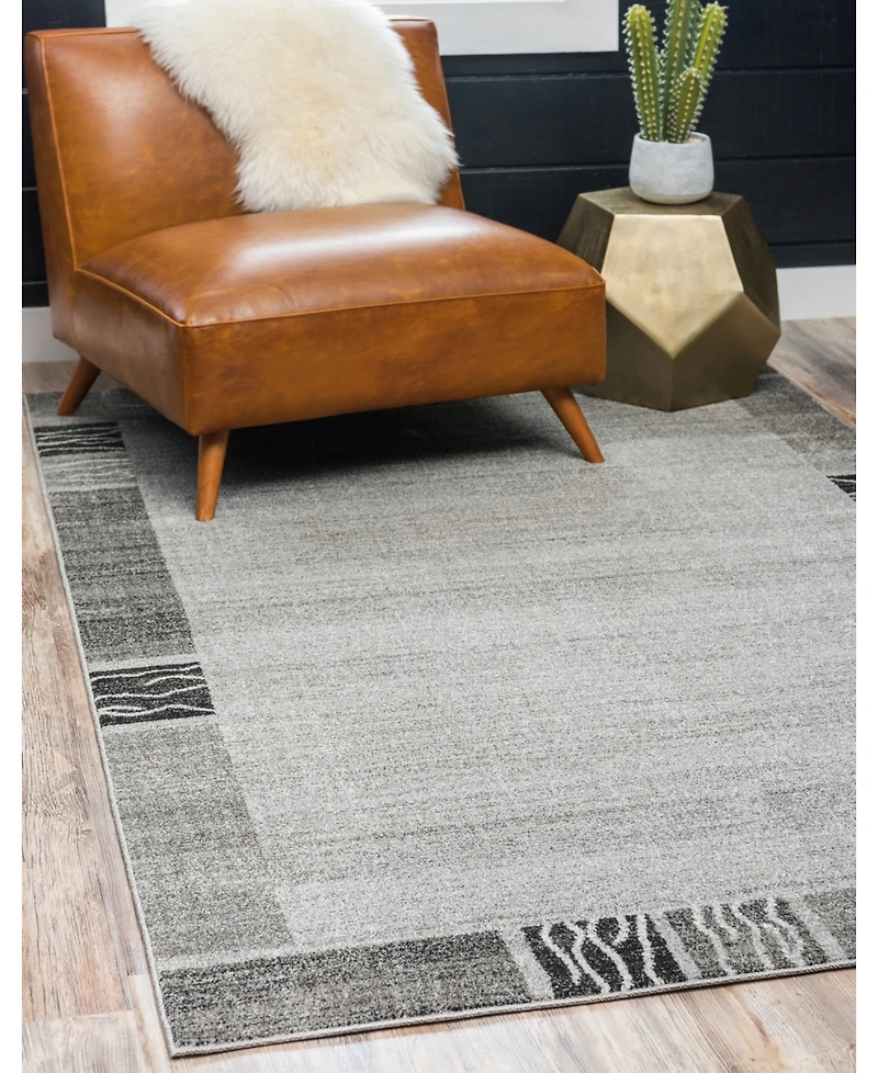 Bayshore Home Lyon Lyo1 7' x 10' Area Rug