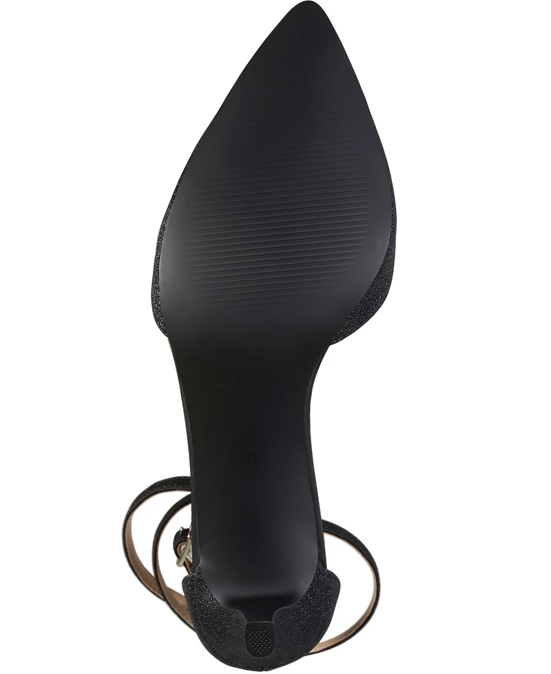 Journee Collection Women's Luela Pumps