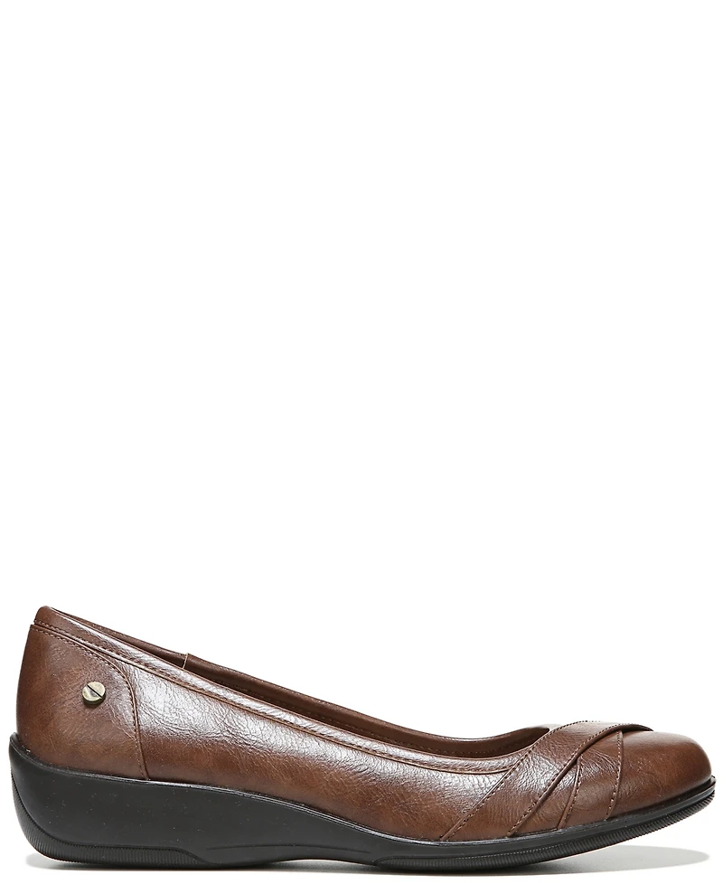 LifeStride I-Loyal Low Wedge Ballerina Flats