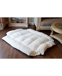 Armarkat Pet Bed & Mat, Luxury soft Dog Cushion, Laurel Green/Ivory, Large